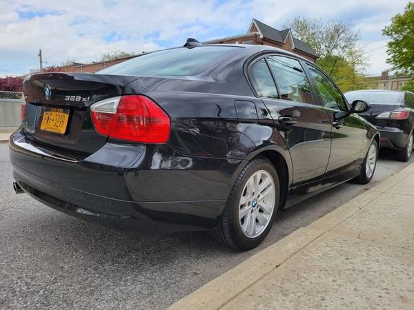 2007 BMW 3 Series 328xi Sedan (MANUAL transmission) for sale in Middle Village, NY – photo 4