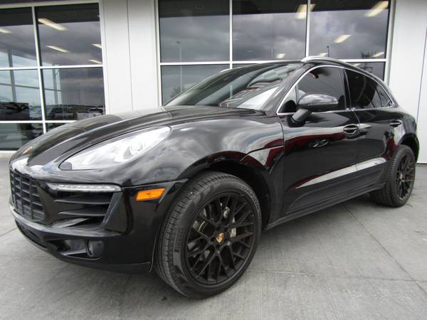 2018 *Porsche* *Macan* *S* Jet Black Metallic for sale in Omaha, NE – photo 3