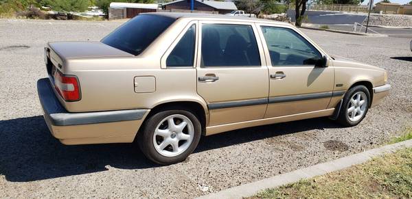 1996 VOLVO 850* COLD A/C* RUNS GOOD - cars & trucks - by dealer -... for sale in Tucson, AZ – photo 2