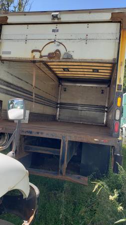 Box Truck Sale - cars & trucks - by dealer - vehicle automotive sale for sale in Scranton, MD – photo 4