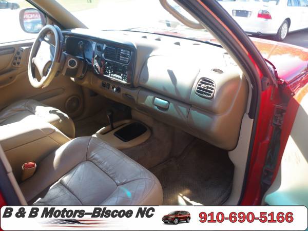 2000 Dodge Durango 4wd, SLT, 4x4 4 Door Sport Utility, 5.9 Liter Magnu for sale in Biscoe, NC – photo 11