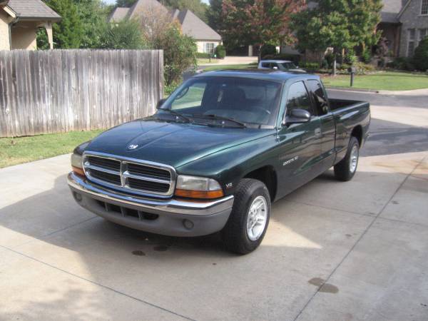 2000 Dodge Dakota Club Cab SLTa - cars & trucks - by owner - vehicle... for sale in Tulsa, AR – photo 2