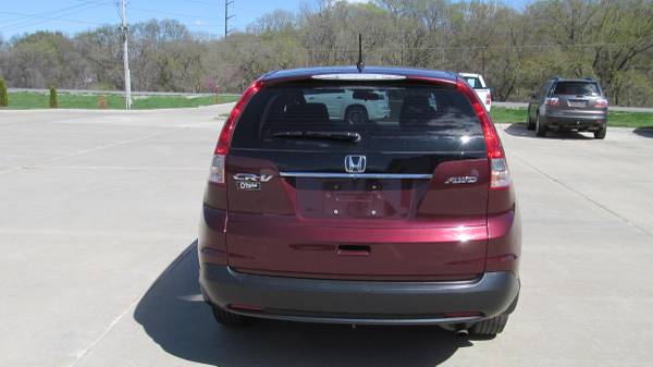 2013 Honda CR-V LX (Low Miles-NICE) - - by dealer for sale in Council Bluffs, IA – photo 2