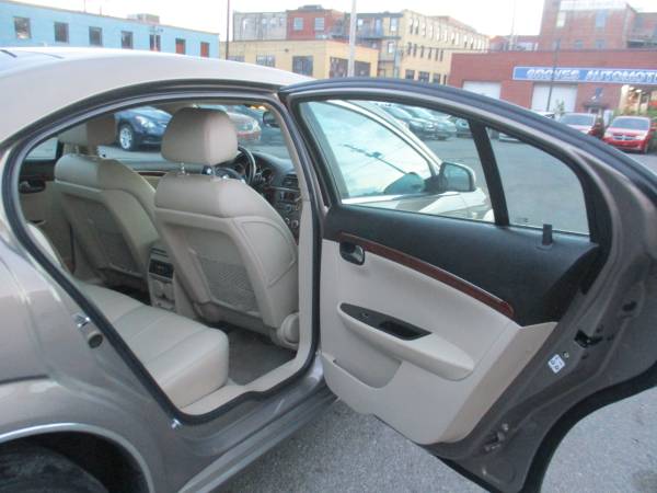 2007 Saturn Aura XE **Sunroof/Leather & Cold A/C** - cars & trucks -... for sale in Roanoke, VA – photo 20
