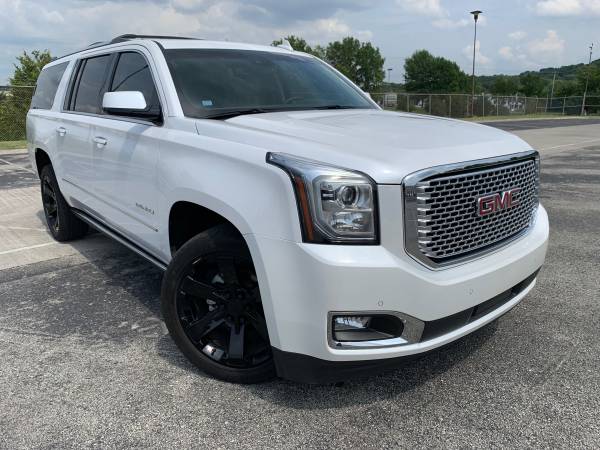 1 owner 2017 GMC Yukon XL Denali for sale in Knoxville, TN – photo 5