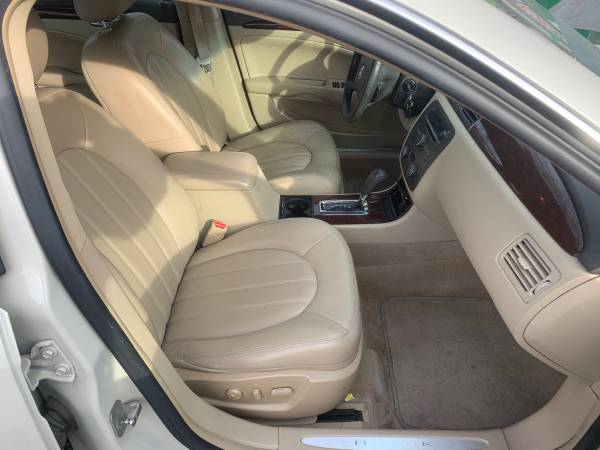 2011 BUICK LUCERNE CXL - LOADED ***** ONLY 130K MILES ***** RUNS... for sale in Kansas City, MO – photo 12