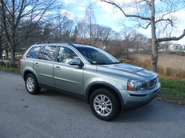 2008 Volvo XC90 All Wheel Drive Third Row Seating Must See Gorgeous... for sale in East Providence, NY – photo 9