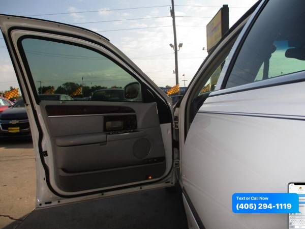 2005 Lincoln Town Car Signature Limited 4dr Sedan $0 Down WAC/ Your... for sale in Oklahoma City, OK – photo 10