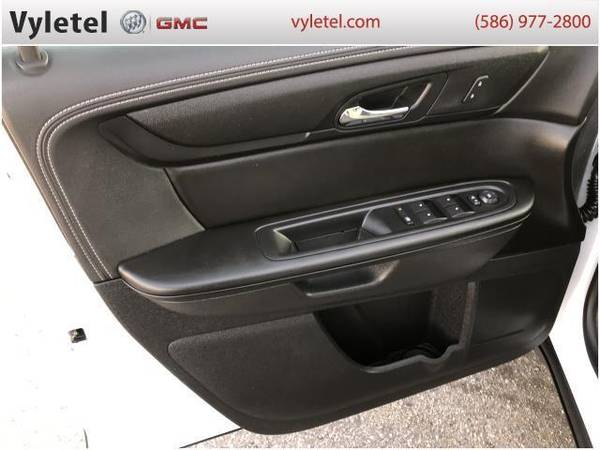 2017 Chevrolet Traverse SUV FWD 4dr LT w/1LT - Chevrolet - cars &... for sale in Sterling Heights, MI – photo 15