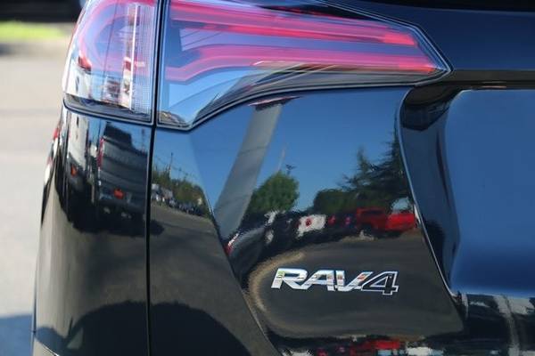 2017 Toyota RAV4 Hybrid AWD 4WD RAV 4 Limited SUV CROSSOVER CRV -... for sale in Auburn, WA – photo 10