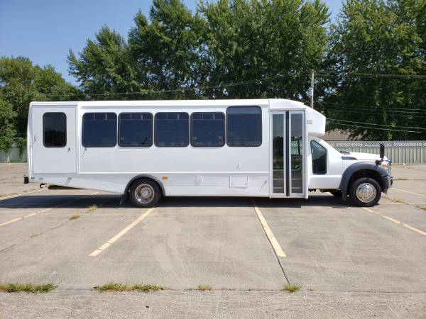 2012 F-550 Super Duty Shuttle/Party/Limo/Church Bus - cars & trucks... for sale in Oak Grove, KY – photo 2
