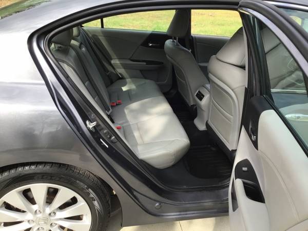 2013 HONDA ACCORD EXL - - by dealer - vehicle for sale in Cedar Rapids, IA – photo 7