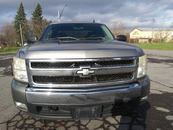 2008 Chevy Silverado 1500 4x4 - cars & trucks - by owner - vehicle... for sale in Syracuse, NY – photo 4