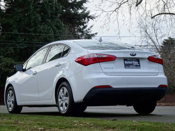 2016 Kia Forte LX Sedan - - by dealer - vehicle for sale in PUYALLUP, WA – photo 3
