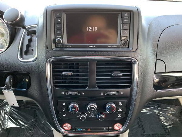 2017 *DODGE* *GRAND CARAVAN* SXT $0 DOWN! AS LOW AS 3.99 APR! CALL... for sale in Whittier, CA – photo 17