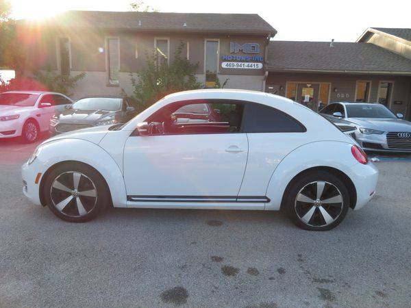 2012 VOLKSWAGEN BEETLE TURBO WHITE -EASY FINANCING AVAILABLE for sale in Richardson, TX – photo 8