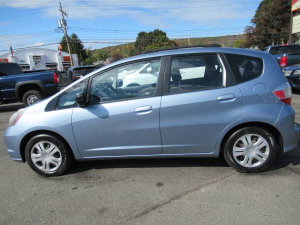 2011 HONDA FIT LX ALL POWER OPTIONS GAS SAVER SHARP RIDE for sale in Johnson City, NY – photo 2