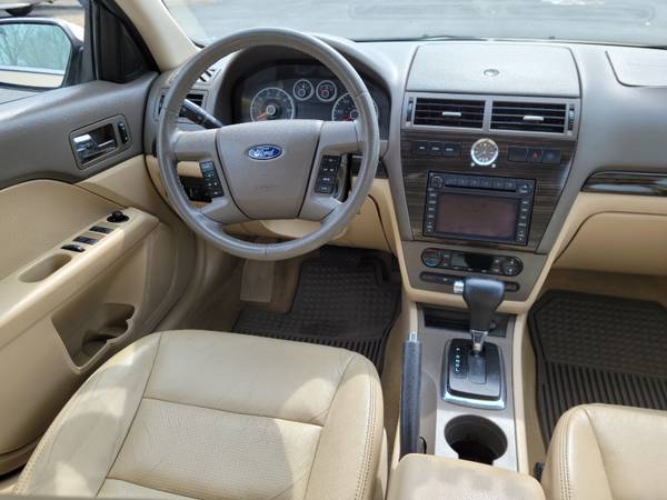 2007 Ford Fusion SEL Loaded Navigation LOW MILEAGE 3MONTH WARRANTY for sale in Front Royal, VA – photo 12