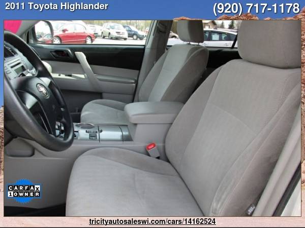 2011 TOYOTA HIGHLANDER BASE AWD 4DR SUV Family owned since 1971 for sale in MENASHA, WI – photo 12