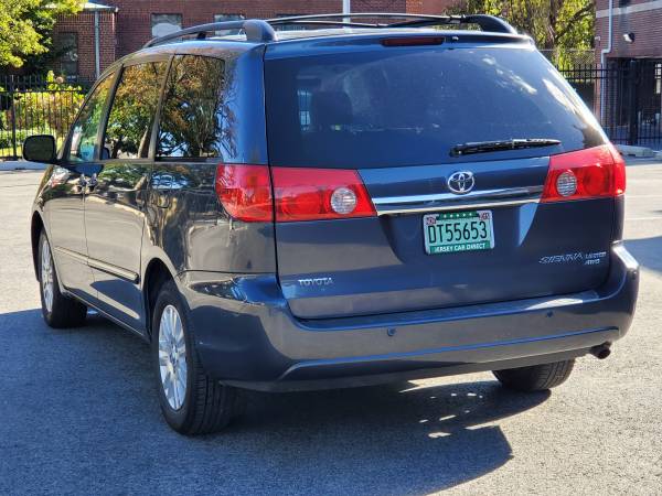 2008 Toyota Sienna XLE LIMITED AWD for sale in Bayside, NY – photo 8