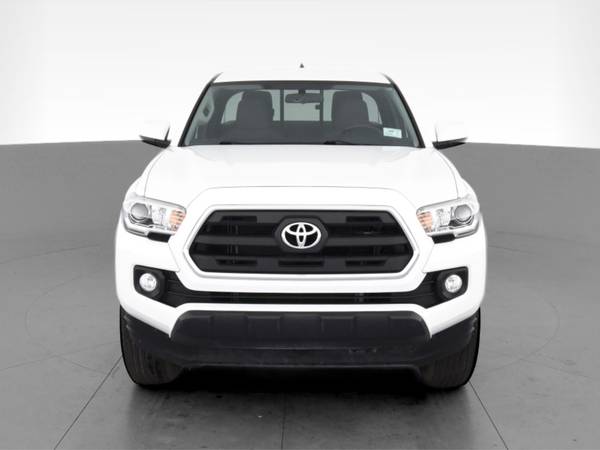 2016 Toyota Tacoma Access Cab SR5 Pickup 4D 6 ft pickup White - -... for sale in Palmdale, CA – photo 17