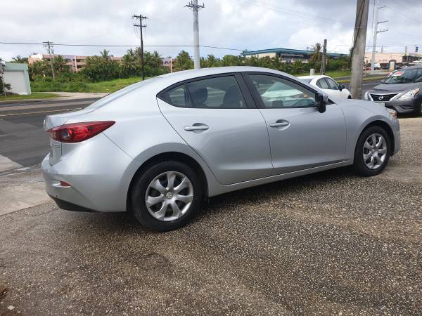 2018 MAZDA MAZDA3 - cars & trucks - by owner for sale in Other, Other – photo 3