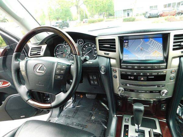 2014 Lexus LX 570 Sport Utility / Adaptive Cruise / 4WD / CLEAN AWD... for sale in Portland, OR – photo 18