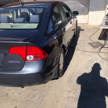 2008 Honda civic highbred clean title (45 mpg)Excellent condition -... for sale in Mesa, AZ – photo 3