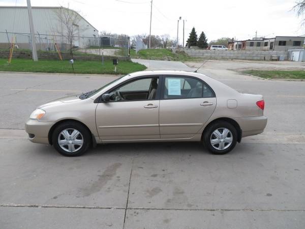 2006 Toyota Corolla 4dr Sdn CE Auto 171, 000 miles 3, 800 - cars & for sale in Waterloo, IA – photo 3