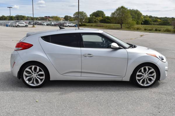 2012 Hyundai Veloster ***CLEAN NEBRASKA TITLE W/107K MILES ONLY*** -... for sale in Omaha, IA – photo 7