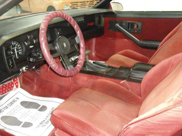 1986 CHEVROLET CAMARO - FINANCING AVAILABLE-Indoor Showroom! for sale in PARMA, OH – photo 11