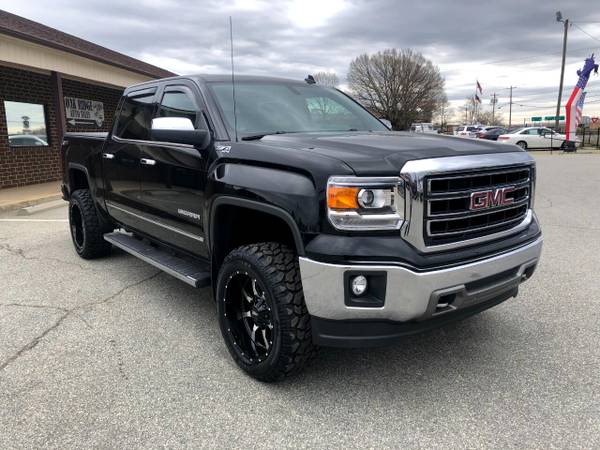 2014 GMC Sierra 1500 4WD Crew Cab 143 5 SLT Lifted - New Tires! for sale in Greensboro, NC – photo 2