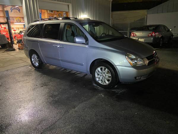 2007 Kia Sedona EX (excellent condition! - - by for sale in Columbus, OH – photo 7