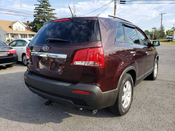 2013 KIA SORENTO LX with - cars & trucks - by dealer - vehicle... for sale in Winchester, VA – photo 3