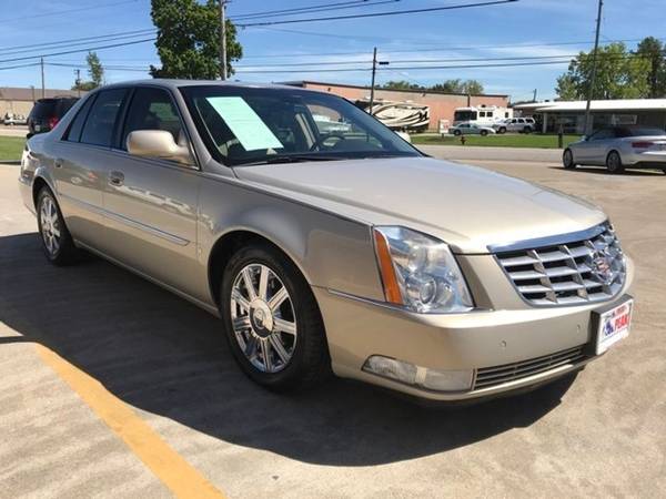 2007 *Cadillac* *DTS* *Luxury* II - cars & trucks - by dealer -... for sale in Medina, OH – photo 7