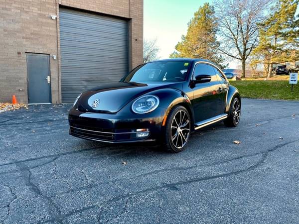 2012 Volkswagen BEETLE TURBO - cars & trucks - by dealer - vehicle... for sale in Carol Stream, IL – photo 5