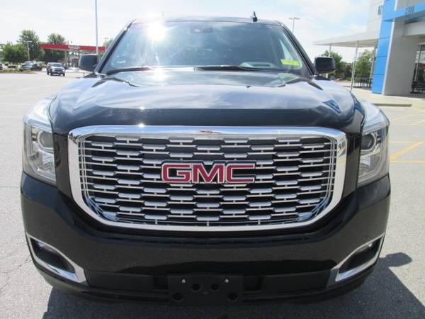 2019 GMC Yukon XL Denali suv Onyx Black - cars & trucks - by dealer... for sale in Bentonville, MO – photo 3