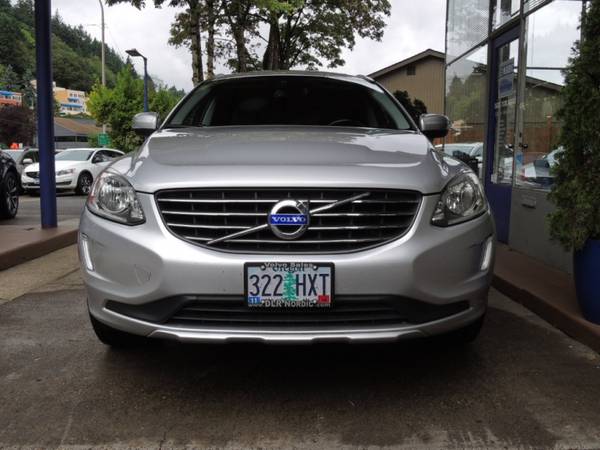 2014 Volvo XC60 T6 AWD Premier Plus Bright Silver, Charcoal Leather,... for sale in Portland, OR – photo 19