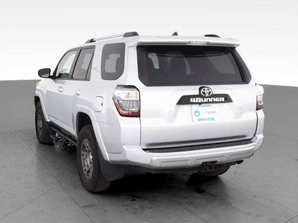 2018 Toyota 4Runner TRD Off-Road Premium Sport Utility 4D suv Silver... for sale in Chicago, IL – photo 8