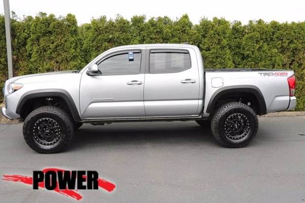 2017 Toyota Tacoma 4x4 4WD Truck TRD Off Road Crew Cab - cars & for sale in Sublimity, OR – photo 9