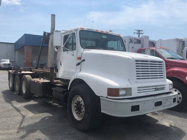 2002 International 2674 Rolloff for sale in Bealeton, District Of Columbia – photo 2