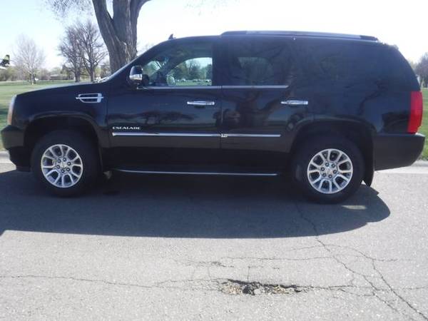 2010 Cadillac Escalade - All Wheel Drive - - by dealer for sale in Nampa, ID – photo 2