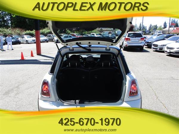 2013 MINI COOPER - 6 SP - - by dealer - vehicle for sale in Lynnwood, WA – photo 11