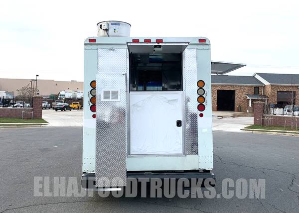 BRAND NEW FOOD TRUCK FOR SALE/CUSTOM MADE TO ORDER for sale in Manassas, SC – photo 2