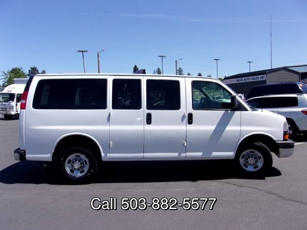 2009 Chevrolet Chevy Express LT 12 Passenger Van 3500 1Owner for sale in Milwaukie, OR – photo 10