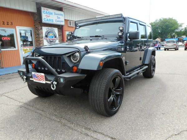 ★★★ 2007 Jeep Wrangler Unlimited 4x4 / Nice Customized Jeep! ★★★ -... for sale in Grand Forks, MN – photo 2