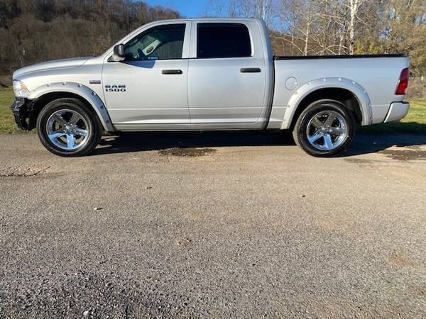 2014 Ram 1500 4WD Crew Cab 5.7 Ft Box Express - cars & trucks - by... for sale in Darington, OH – photo 8