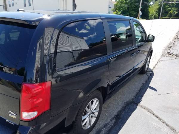 2014 DODGE GRAND CARAVAN R/T - cars & trucks - by owner - vehicle... for sale in Worcester, MA – photo 4