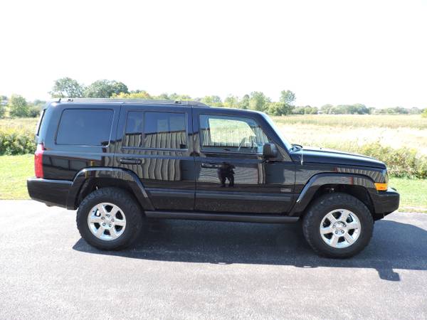 2007 Jeep Commander 4WD 4dr Sport for sale in Hartford, WI – photo 6