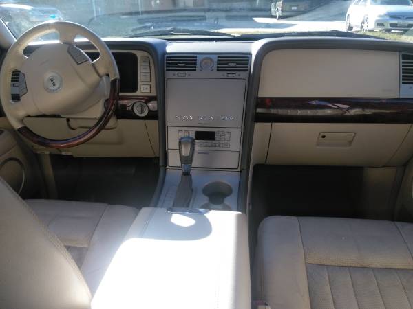 2004 Lincoln navigator 4wd (Navi/DVD) for sale in Baltimore, District Of Columbia – photo 6